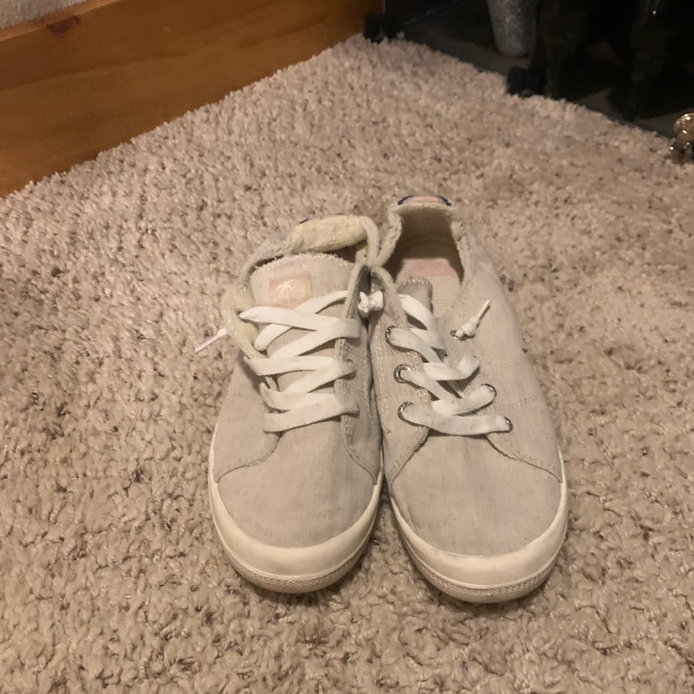 Cute cream colored sneakers